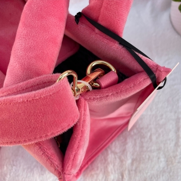 🔹️Juicy Couture Velour Pink Lemonade Big Spender Mini Tote Bag with Rhinestone - Picture 4 of 5